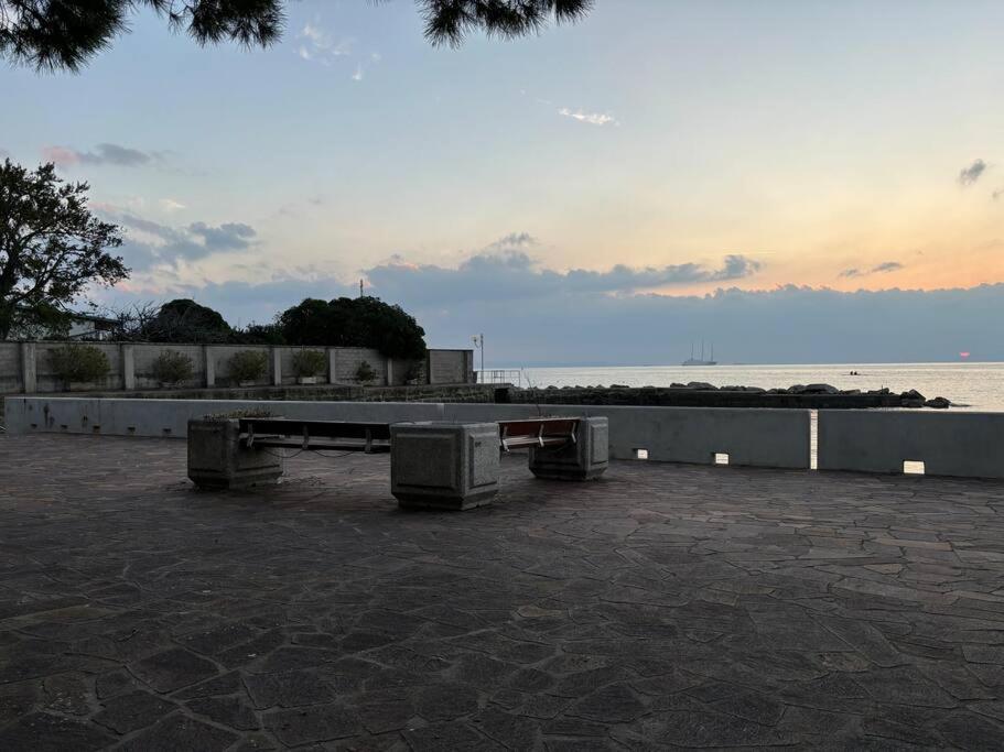 Апартаменти Amedeo'S Sea House Трієст Екстер'єр фото